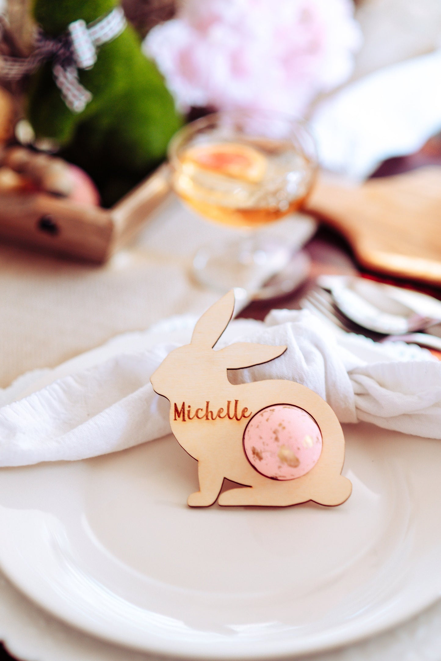 Personalized Bunny Shaped Napkin Holder Place Card Combo For Easter Dinner, Custom Holiday Name Place Holder Card Napkin Ring For Holiday