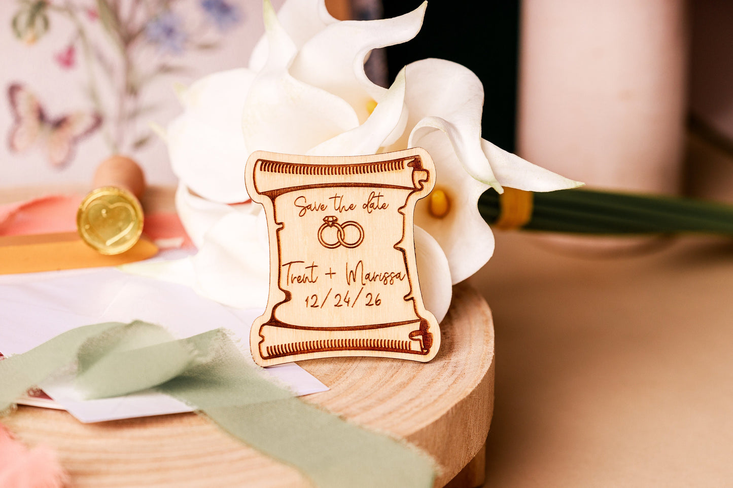 Custom Wooden Royal Wedding Save The Date Magnets For Wedding, Vintage Retro Wooden Wedding Invitation Save The Date Wedding Scroll