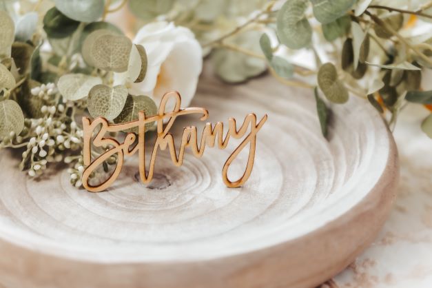 Custom Cursive Wedding Custom Name Place Cards, Personalized Wedding Party Wooden Laser Cut Name Plate Setting Guest Name Cutout