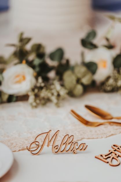 Custom Cursive Wedding Custom Name Place Cards, Personalized Wedding Party Wooden Laser Cut Name Plate Setting Guest Name Cutout