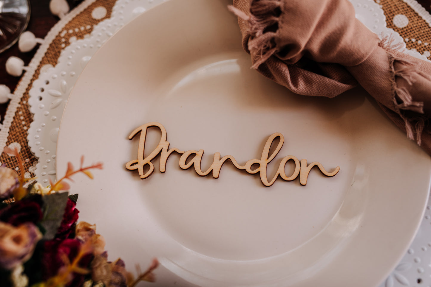 Custom Cursive Wedding Custom Name Place Cards, Personalized Wedding Party Wooden Laser Cut Name Plate Setting Guest Name Cutout