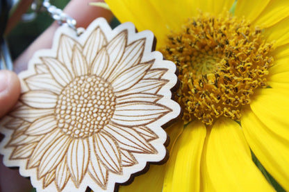 Cute Sunflower Wooden Keychain Gift For Her, Cute Natural Wood Sunflower Sustainable Garden Gift For Her