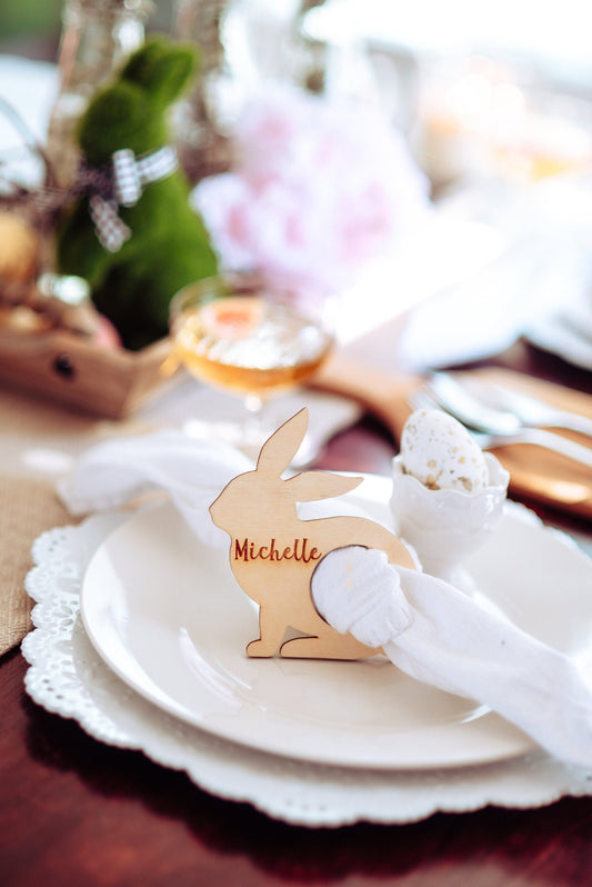 Personalized Bunny Shaped Napkin Holder Place Card Combo For Easter Dinner, Custom Holiday Name Place Holder Card Napkin Ring For Holiday