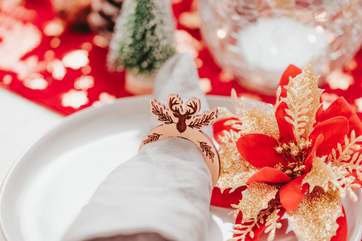 Cute Christmas Poinsettia Or Deer Head Wooden Napkin Ring Holders Table Decor, Wooden Napkin Holders Rings For Christmas Day Dinner