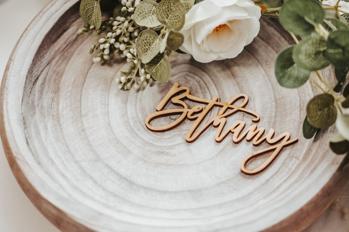 Custom Cursive Wedding Custom Name Place Cards, Personalized Wedding Party Wooden Laser Cut Name Plate Setting Guest Name Cutout