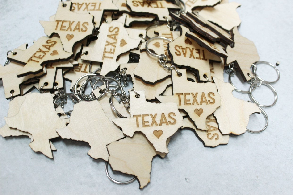 Wooden Texas Shaped Keychain With Engraved Heart, Lone Star State Keychain With Keyring