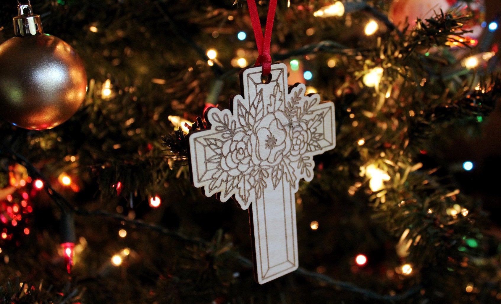 Floral Cross Christmas Ornament Gift For Christians, Flower Wooden Jesus Cross Religious Gift