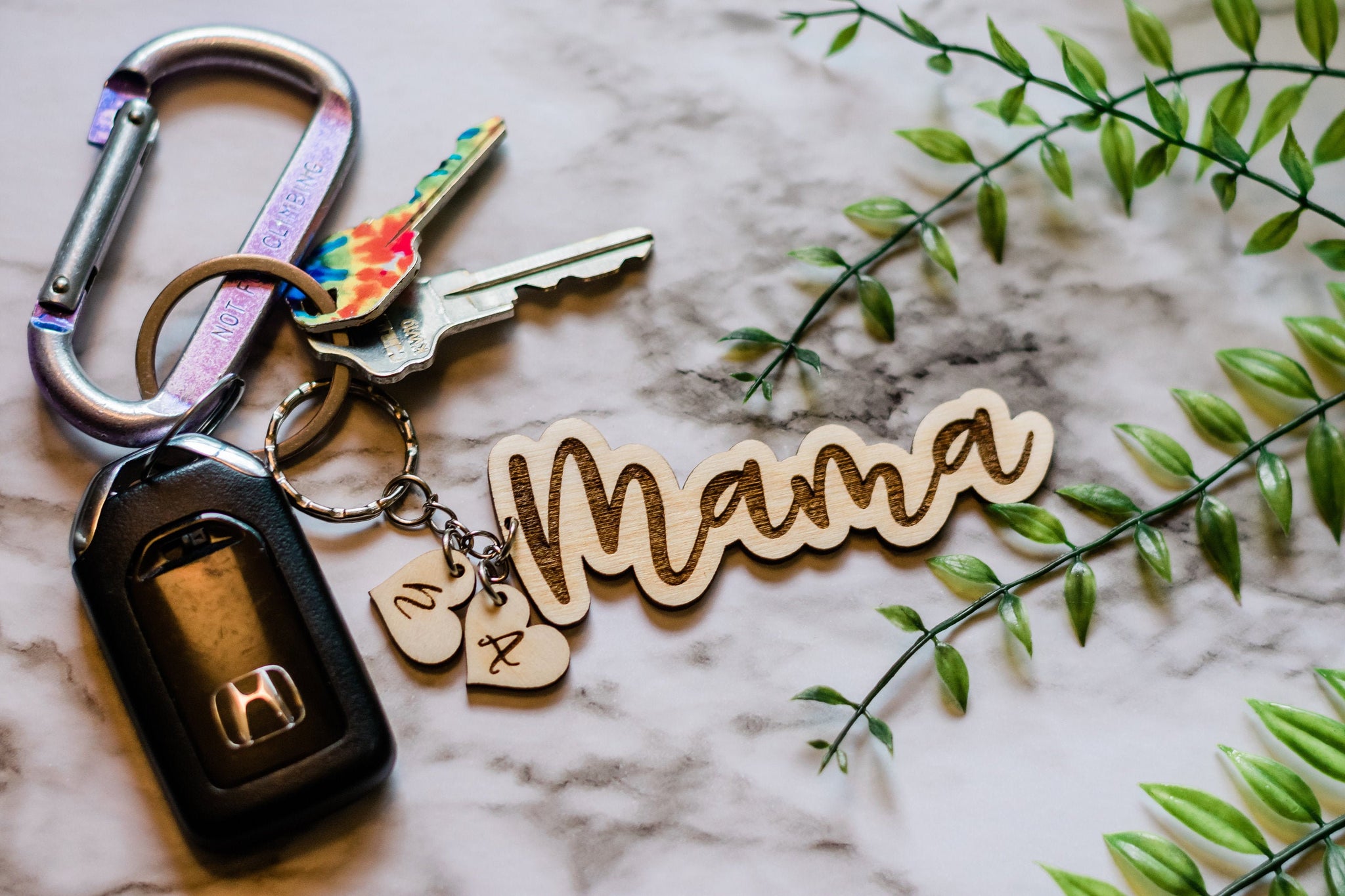 Mama Wooden Initial Heart Keychain Gift For Mom, Mother’s Day Wood Child Initial Heart Keychain Charms