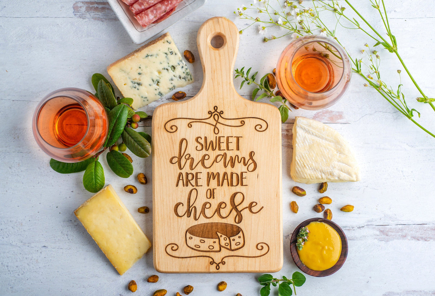 Sweet Dreams Are Made Of Cheese Funny Mother’s Day Cutting Board Gift For Mom, Silly Cheese Cutting Board Kitchen Decor Gift For Her