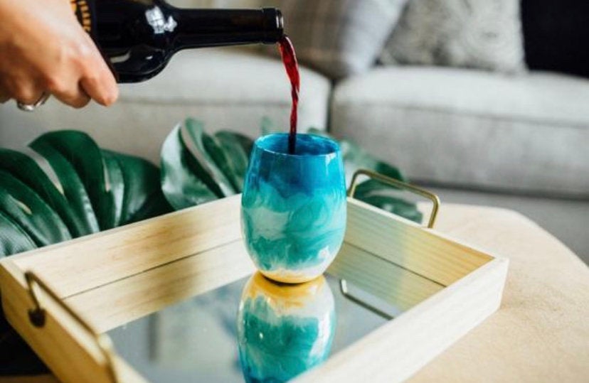 Beach Themed Swirl Wine Glasses, Ocean Theme Beach Wedding Wine Glass Gift Set